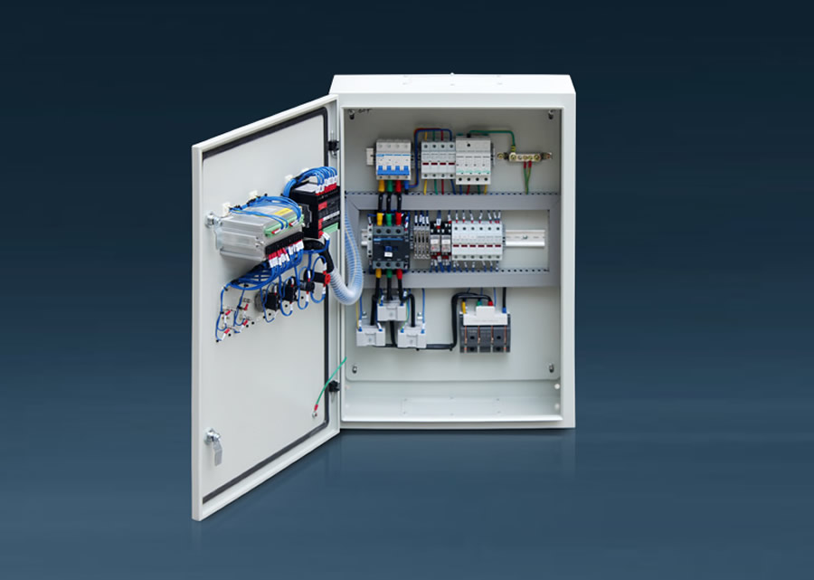 光伏防逆流保護裝置(zhì)箱內部結構(gòu)